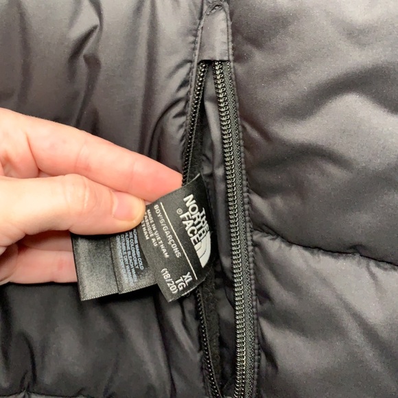 The North Face Reversible Coat - Picture 3 of 5